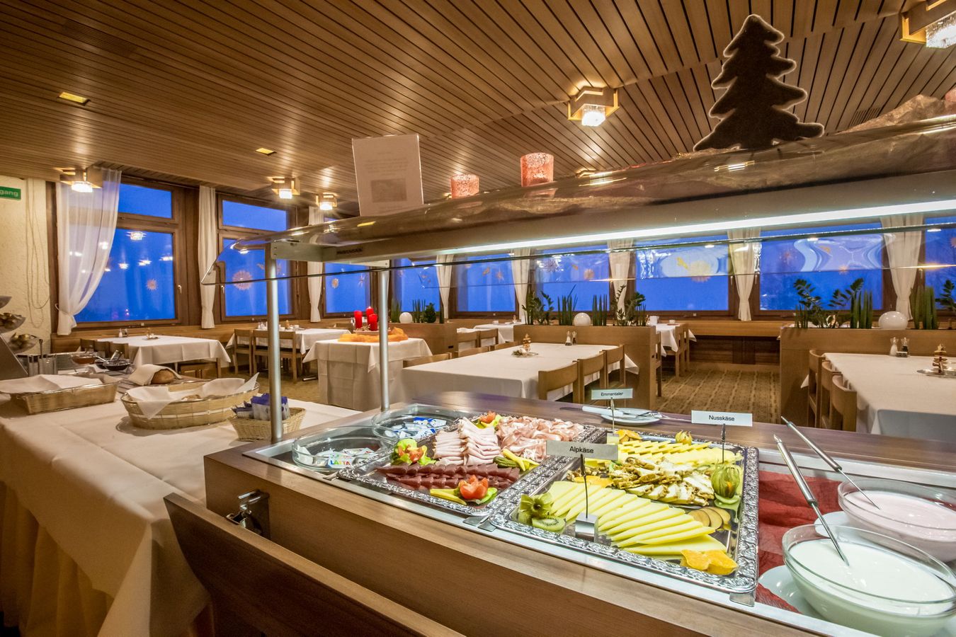 Hotel und Ferienzentrum / Familien- und Jugendzentrum – image