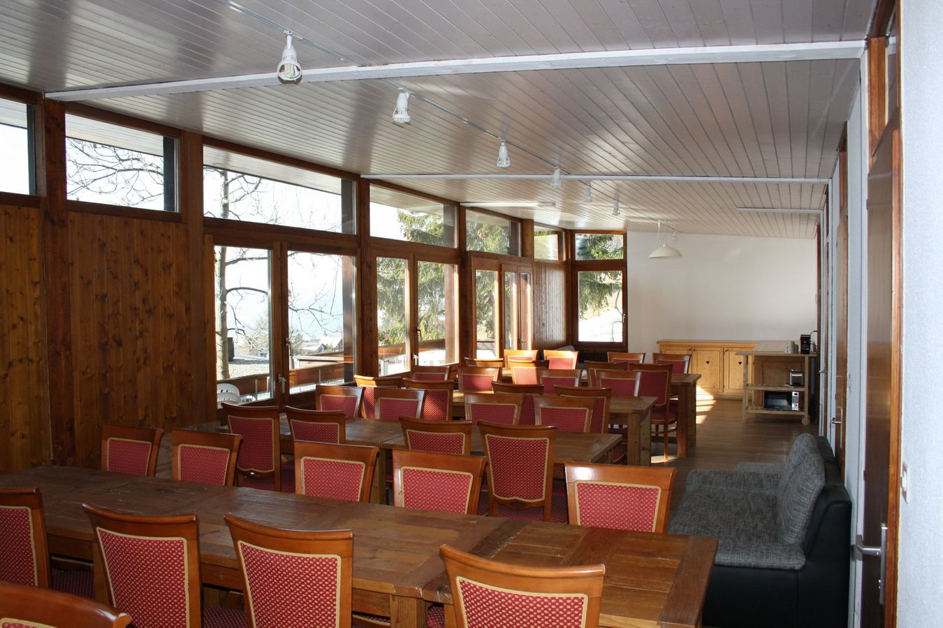 Leysin Lodge – image