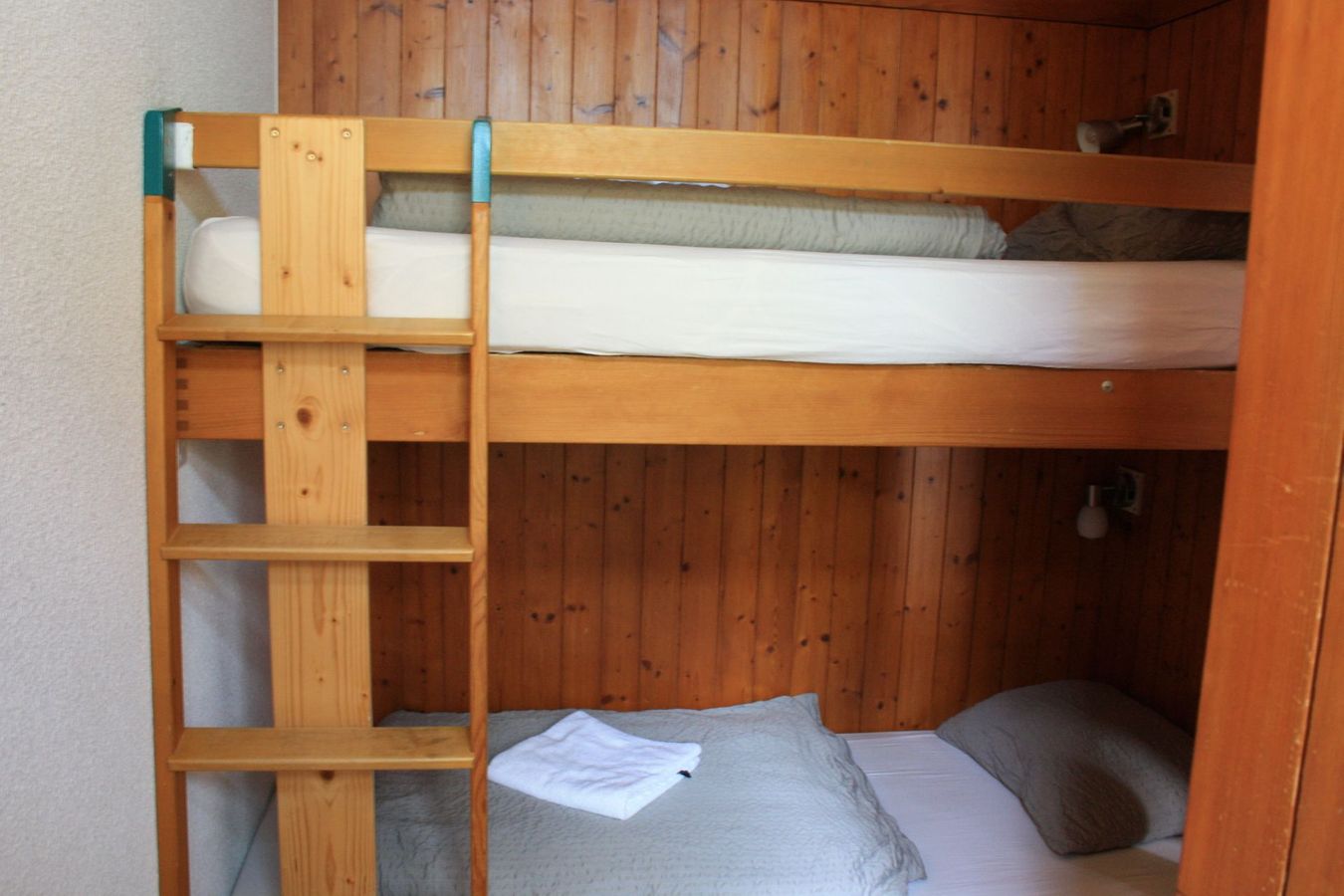 Leysin Lodge – image