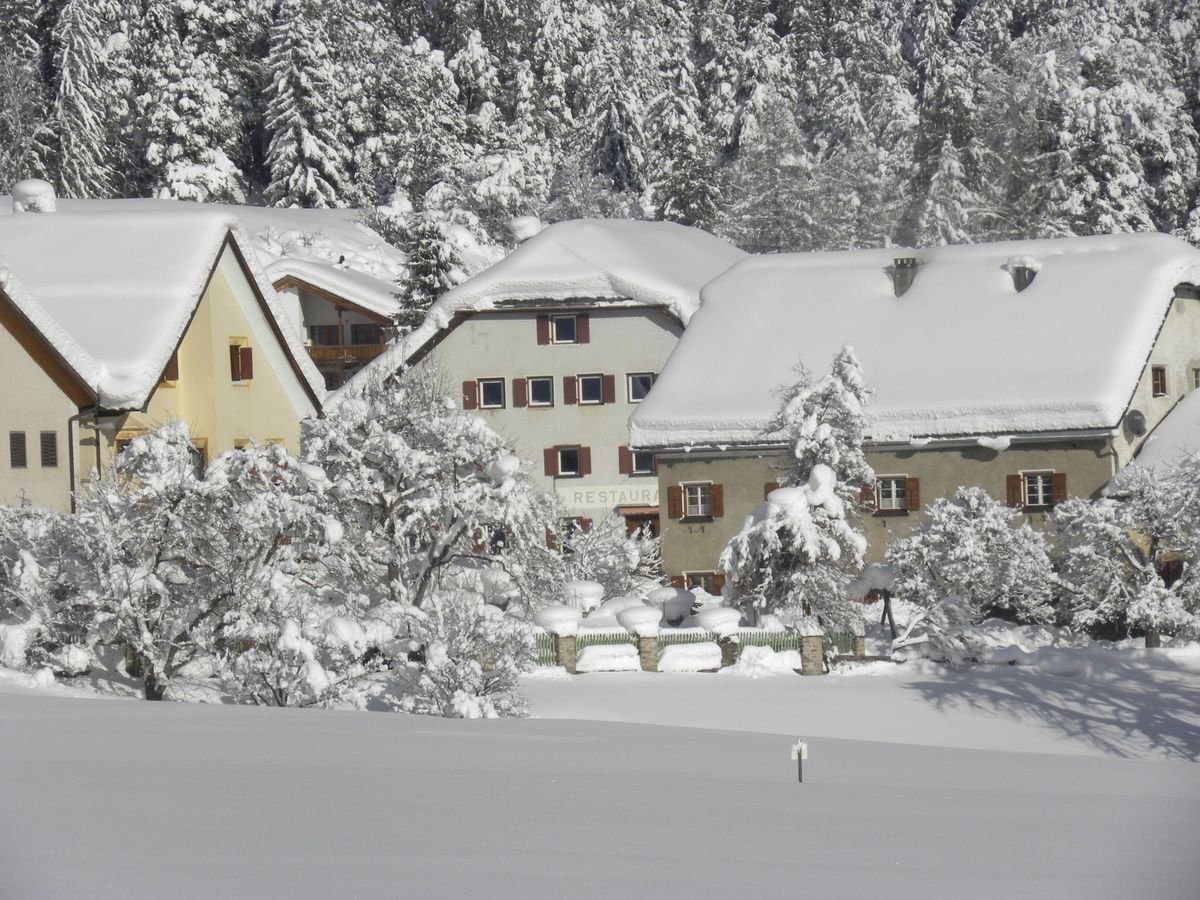 Rm Outdoor Center Rezia Martina Martina Graubunden Group