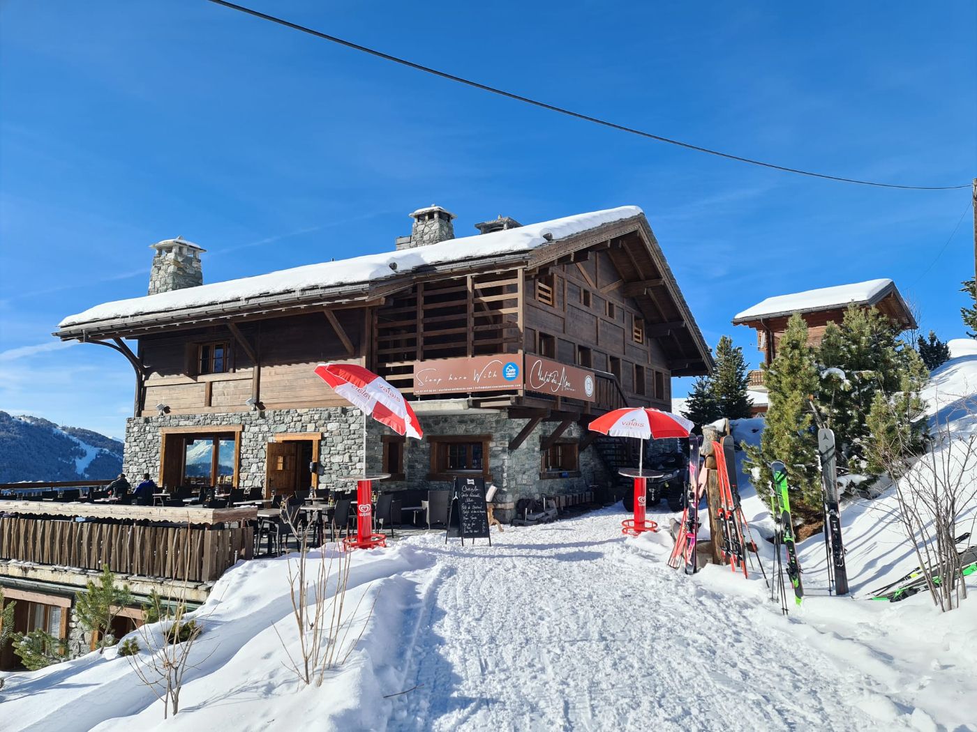 Chalet des Alpes – image