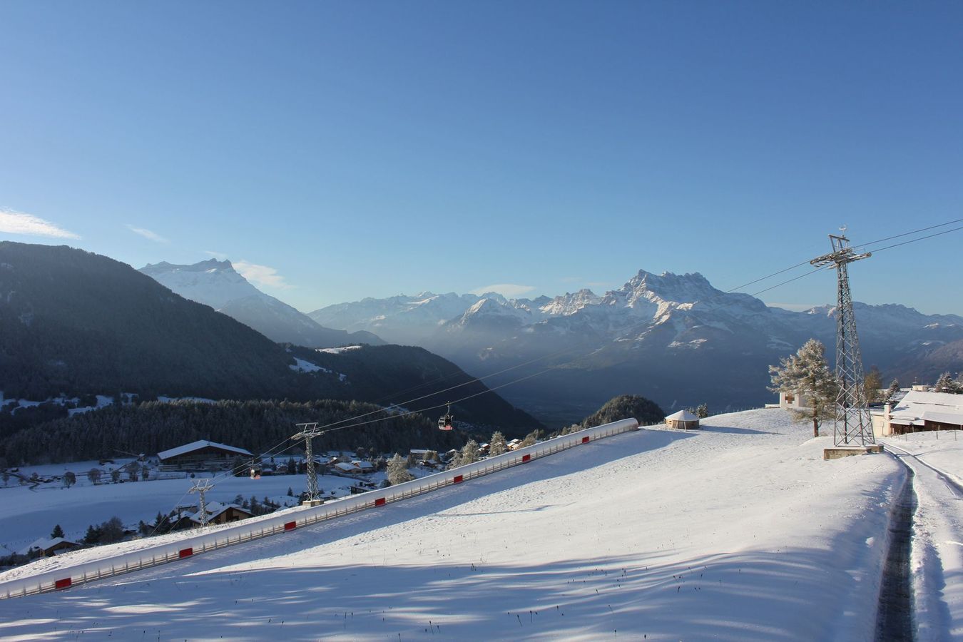 Leysin Lodge – image