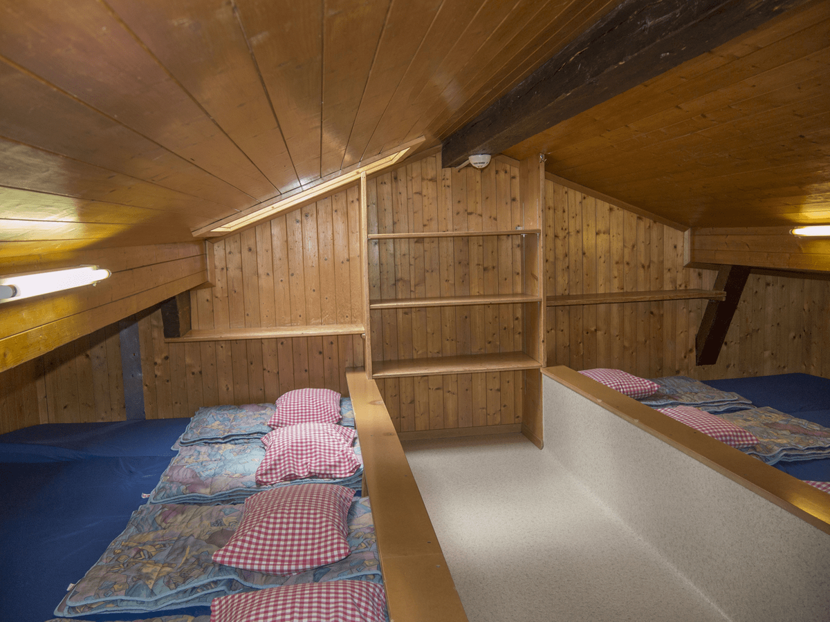 Hari's Chalets 5 – image