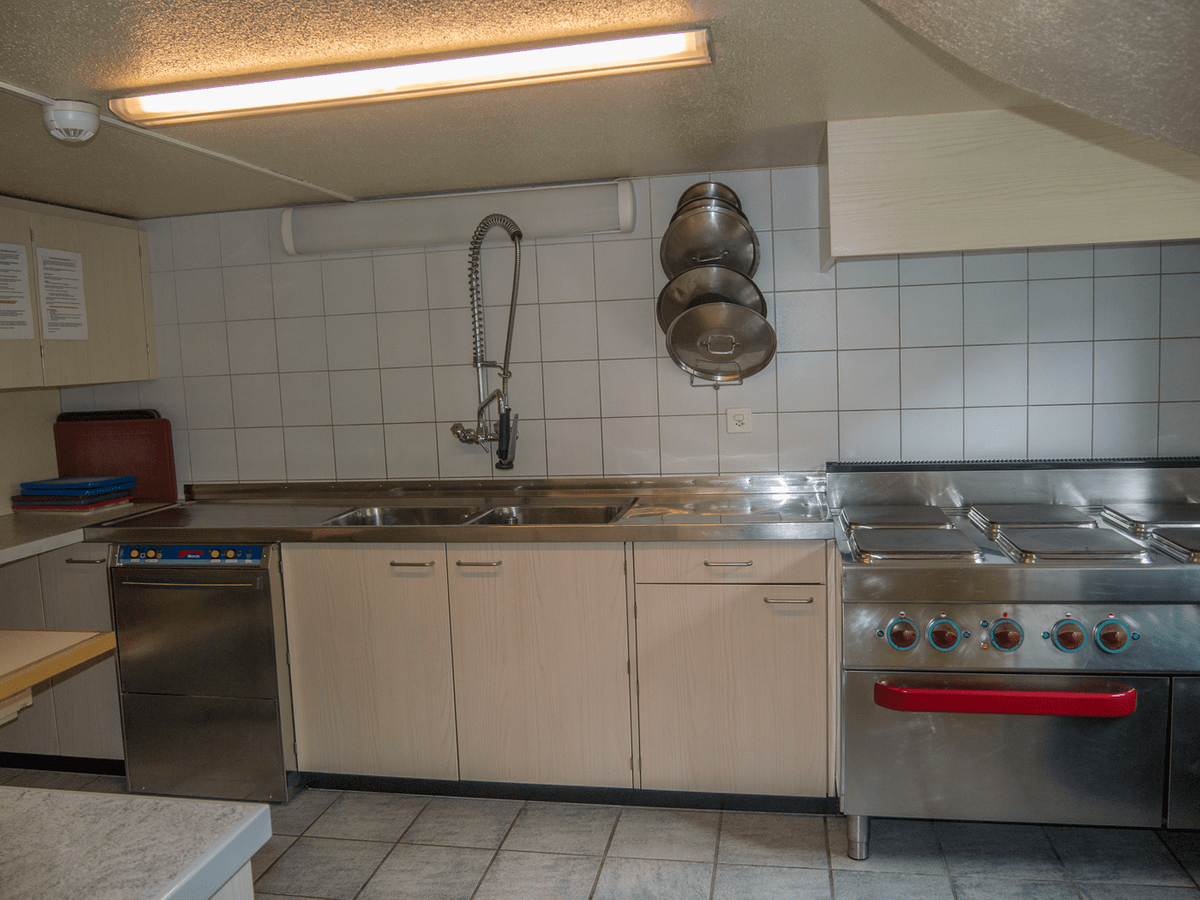 Hari's Chalets 5 – image