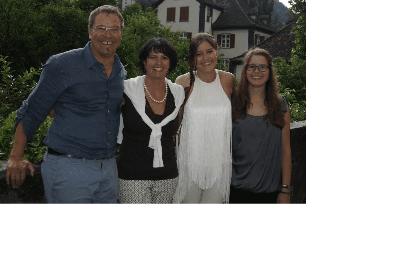 Tgantieni Sot - Haus mit Herz – image