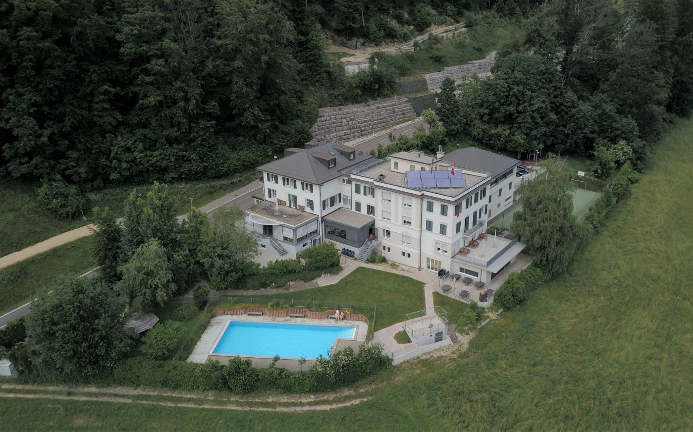 Heilsarmee Ferienzentrum Waldegg / Haupthaus – Bild