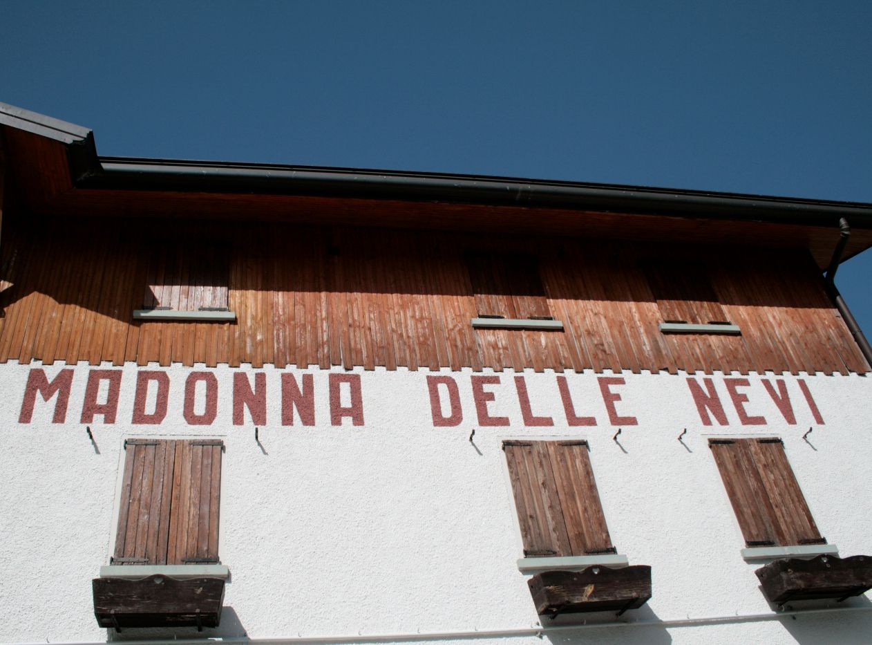 Rifugio Madonna delle Nevi - Casa dell'Aquila Reale, Mezzoldo, Bergamo ...