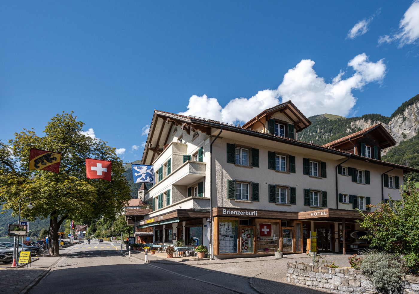 Hotel Brienzerburli — Group house mit 99 beds in Brienz BE, Bern