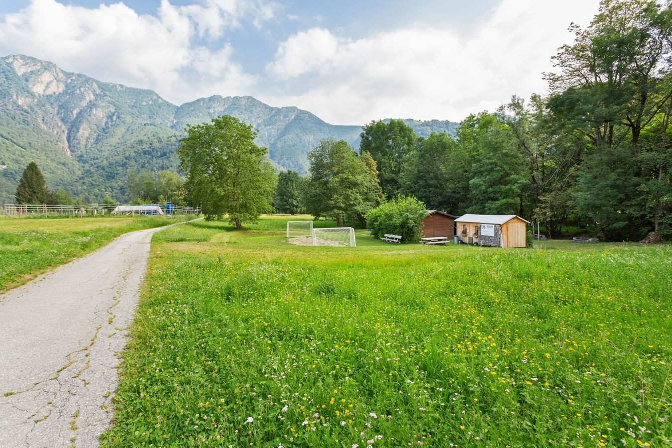 Ostello / Hostel Palagnedra – Bild