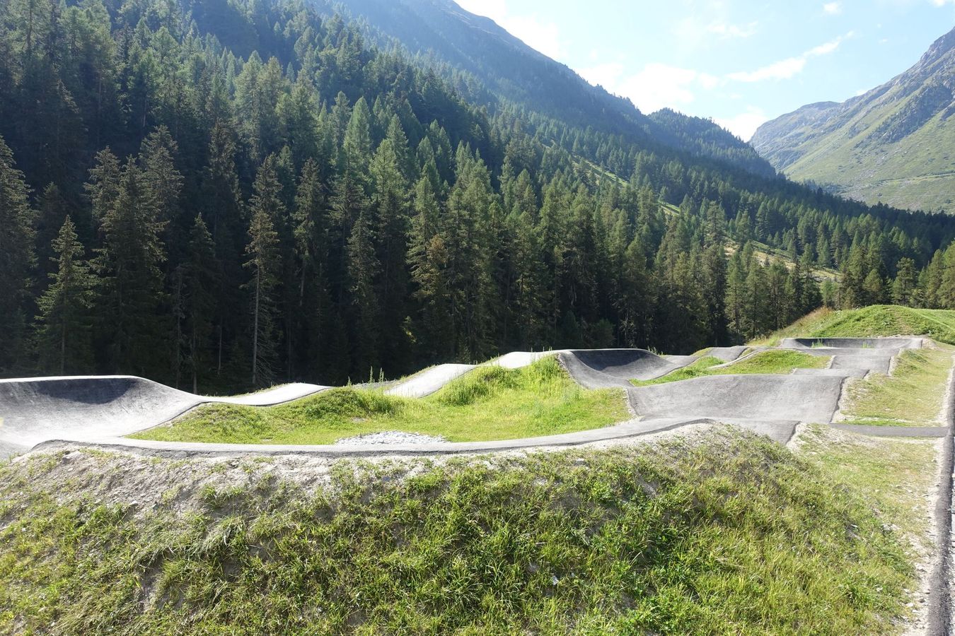 Chalet Bleu – image