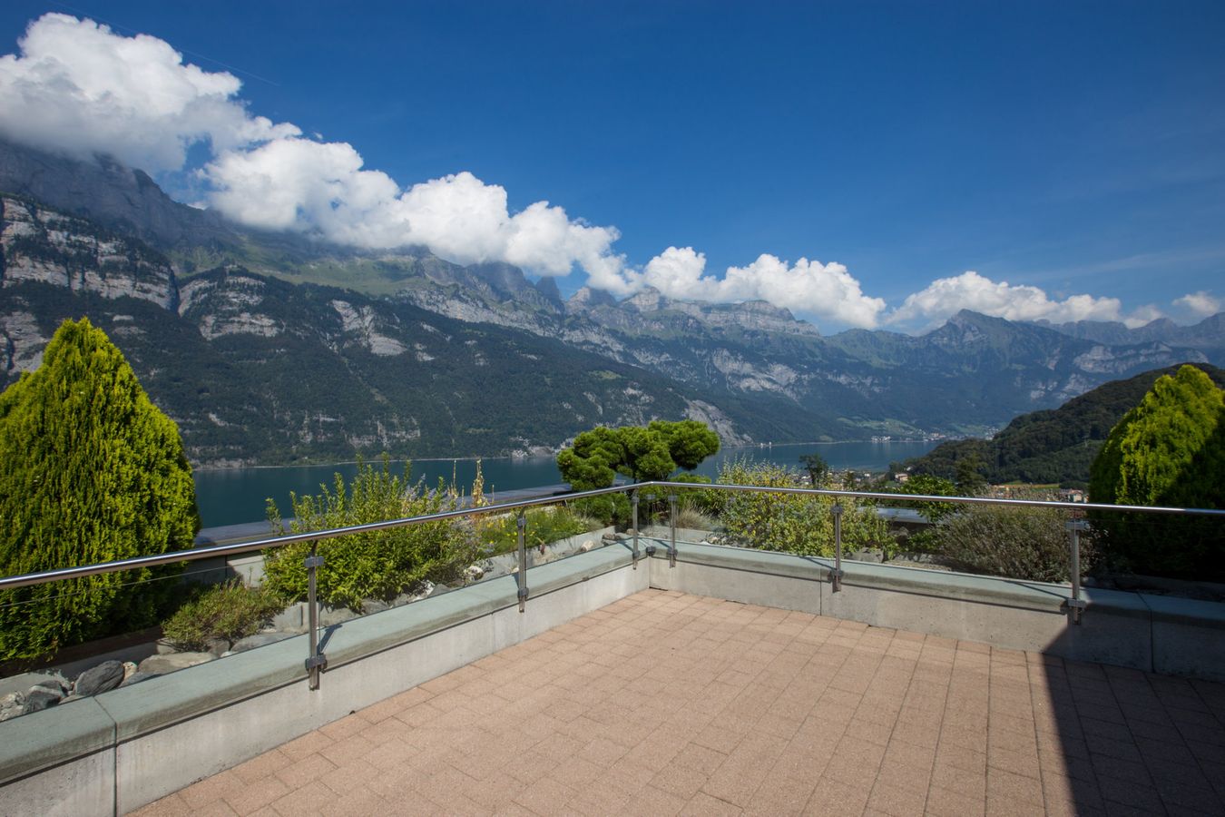 Hotel und Ferienzentrum / Familien- und Jugendzentrum – image