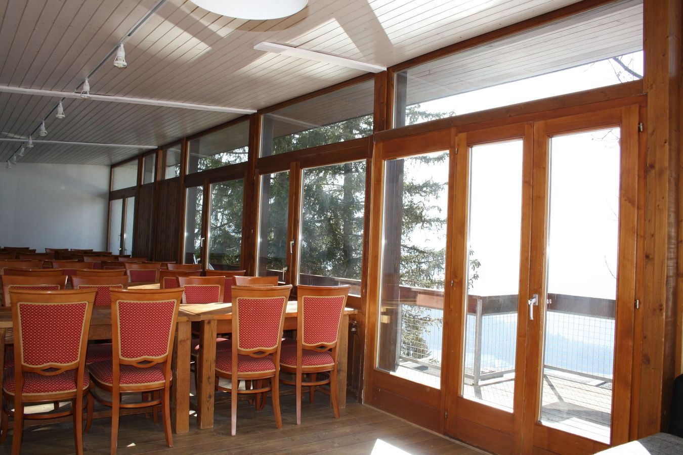 Leysin Lodge – image