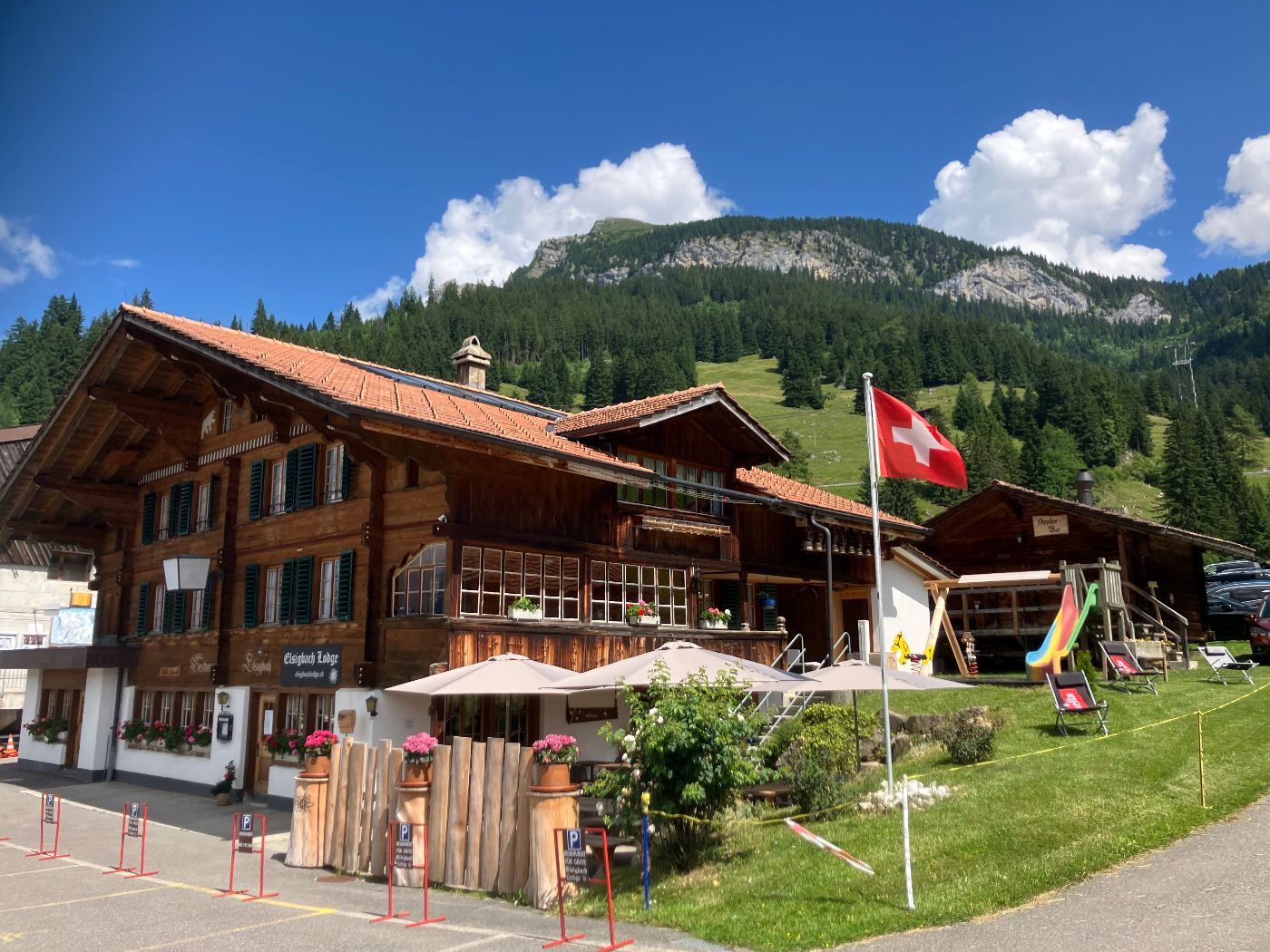 Elsigbach Lodge — Group house mit 32 beds in Achseten, Bern