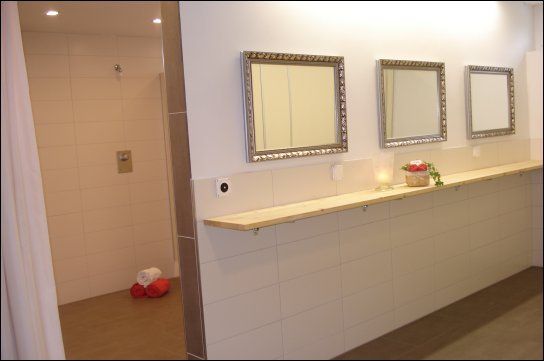 Tgantieni Sot - Haus mit Herz – image