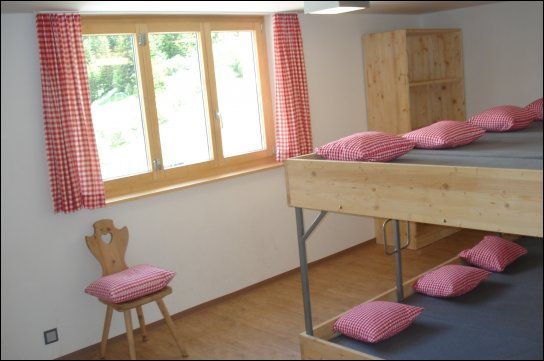 Tgantieni Sot - Haus mit Herz – image