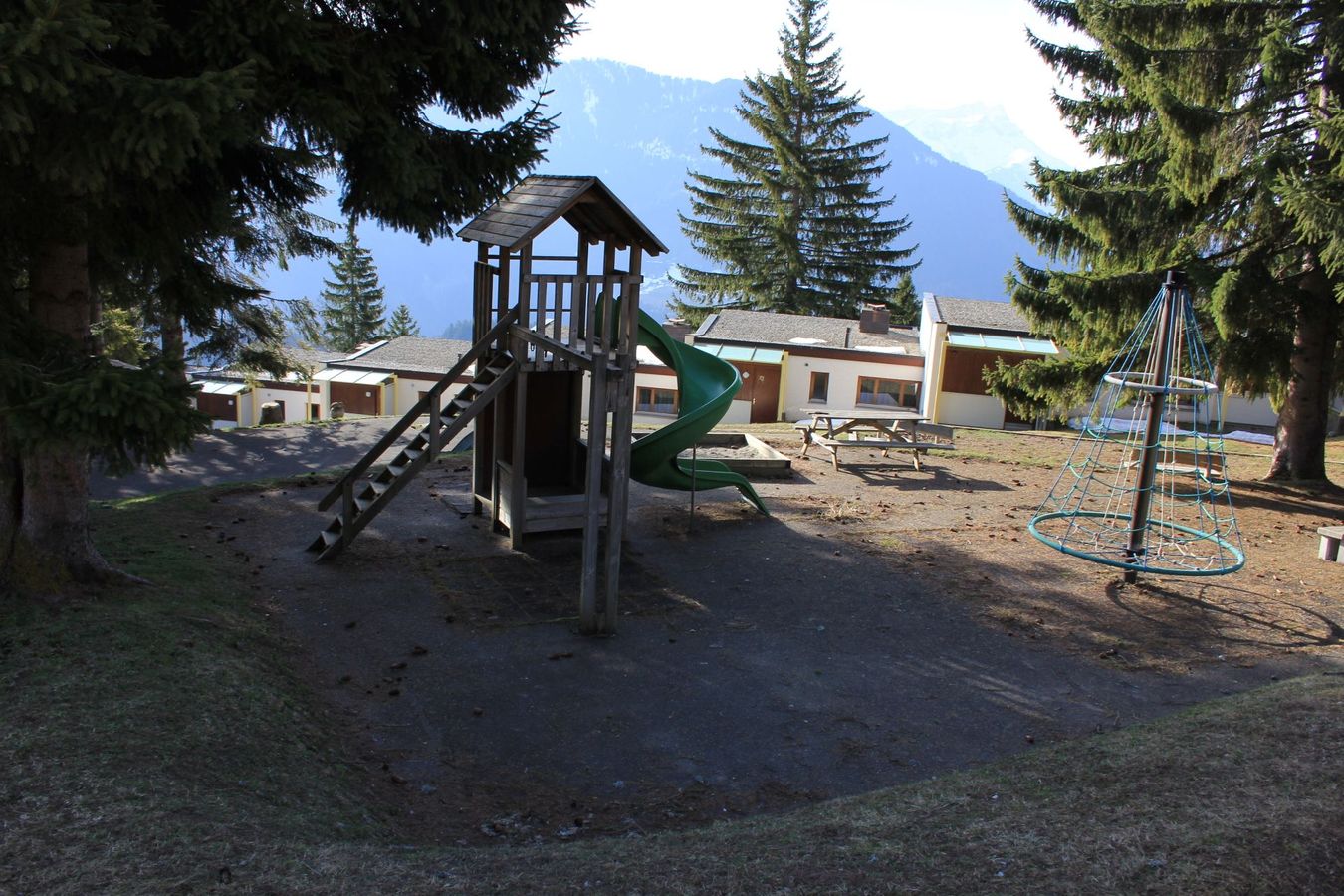 Leysin Lodge – image