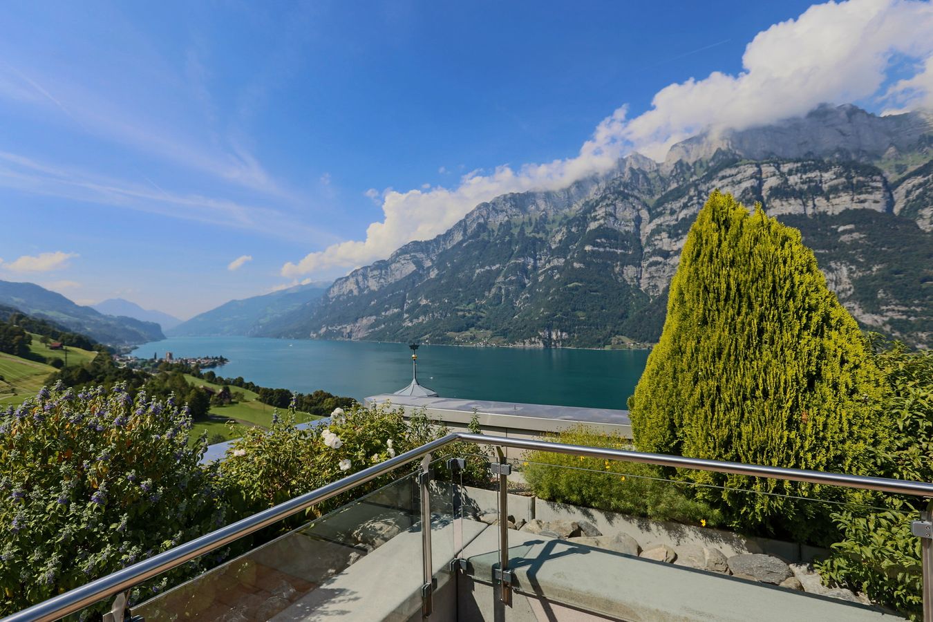 Hotel und Ferienzentrum / Familien- und Jugendzentrum – image