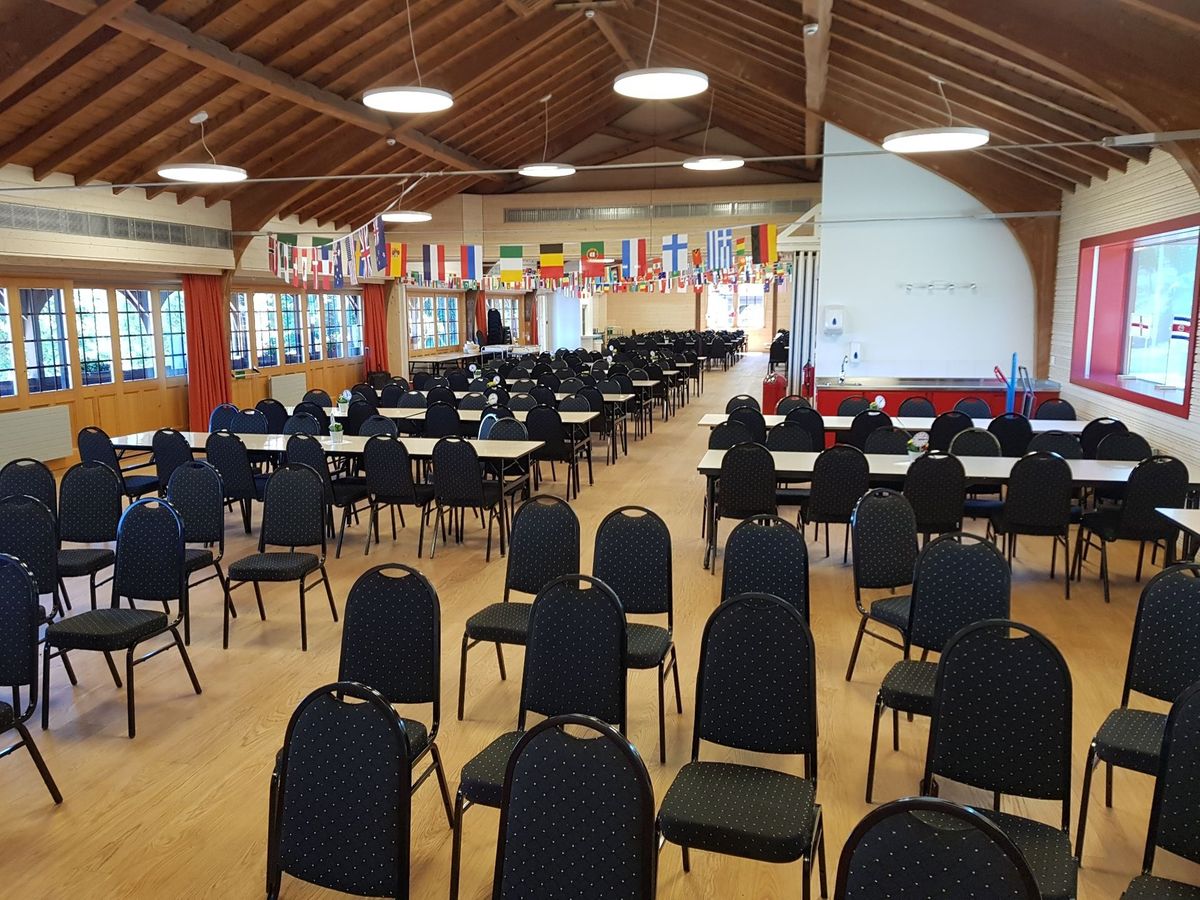 Le Camp/Bâtiment principal – Bild